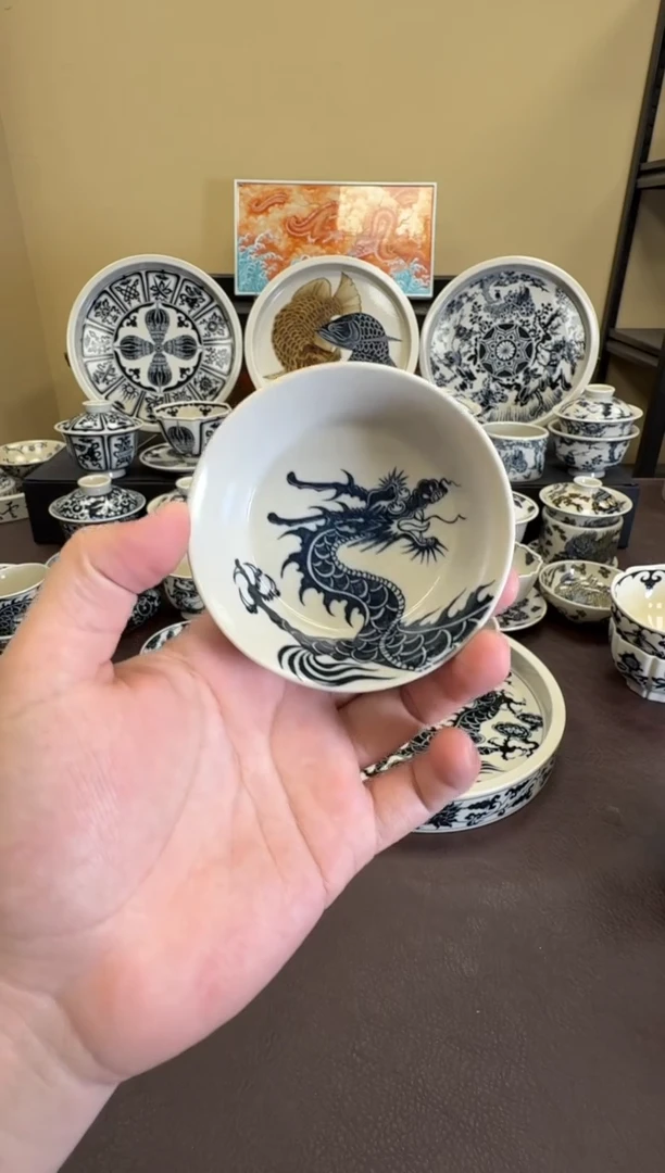 二号釉1351龙纹金鳞盏