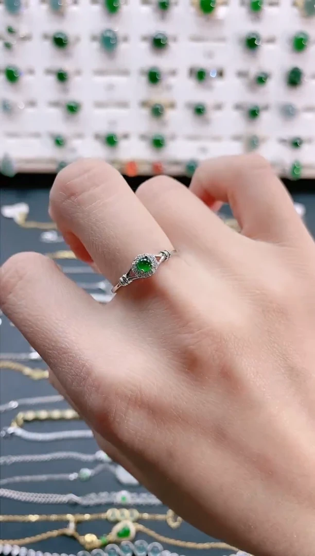 【闪购商品】翡翠戒指银S925镶嵌天然翡翠