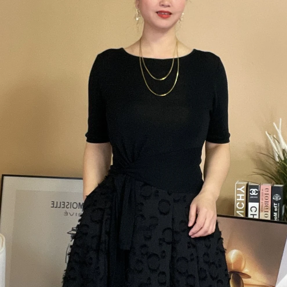 升级版小众设计感扭结纯色系带一字领夏季针织衫短袖时尚上衣