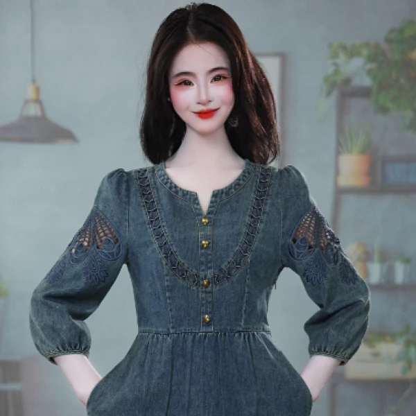 2025秋季新款修身气质显瘦减龄精致牛仔中长款连衣裙M-4XL