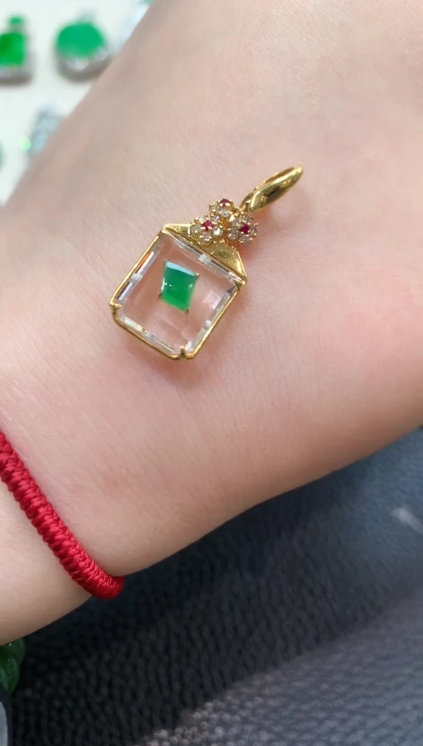 翡翠18K金镶嵌吊坠(不含链)a14 母亲节礼物