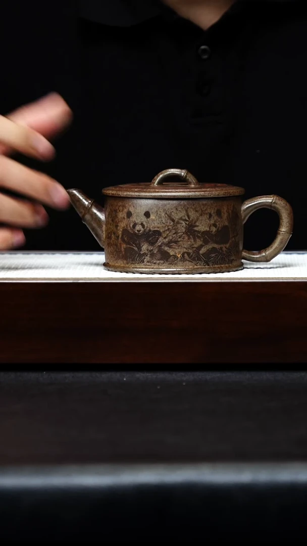 茶杯紫砂宜兴紫砂 竹节汉瓦 熊猫 虎皮金砂 260cc2534