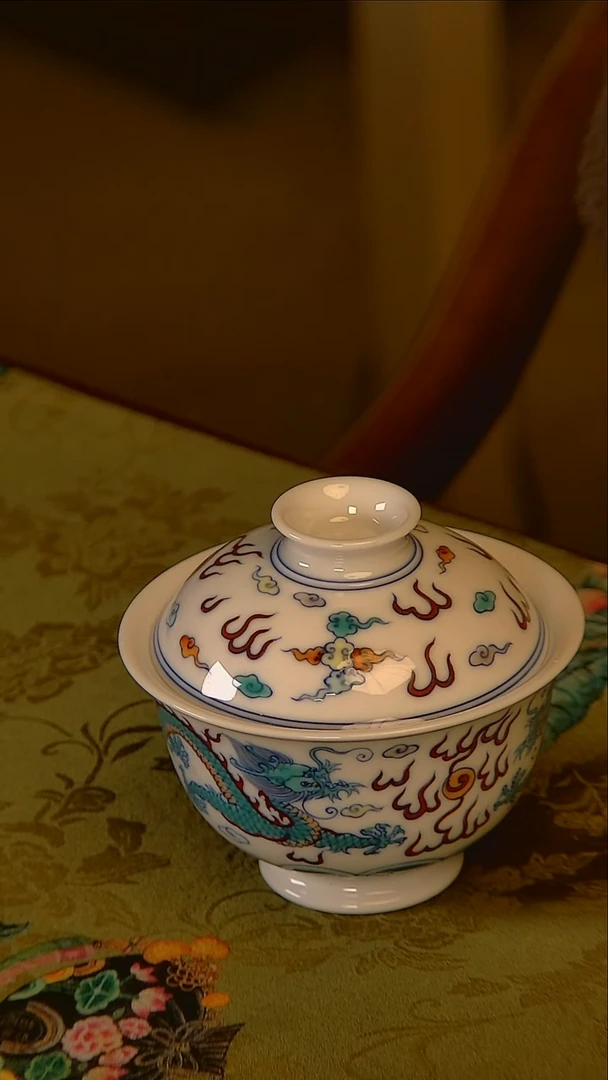 杯手工手绘杯杯很美丽