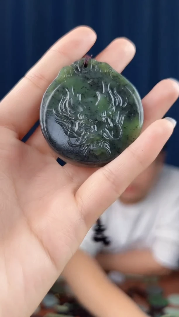 未镶嵌和田玉挂件拍一发一，多样性发货