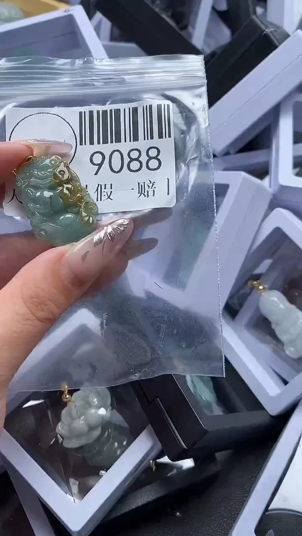 吊坠(不含链)未镶嵌翡翠9088