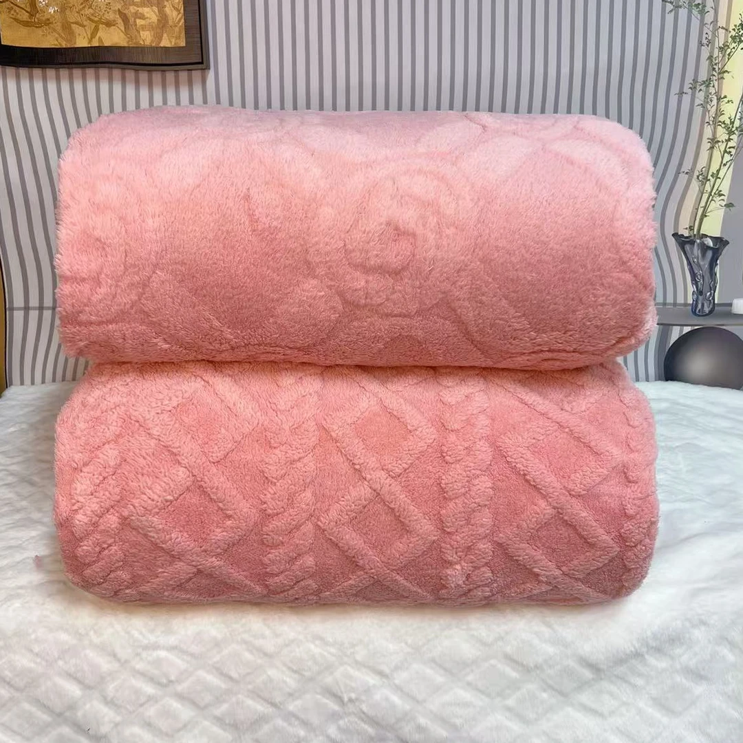 【冬季新款】230x200塔芙蓉提花加厚毛毯《都是粉色2个花型随机不挑》