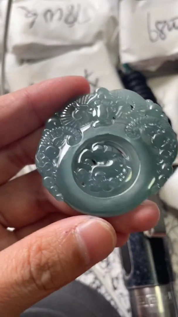 颈饰未镶嵌翡翠8
