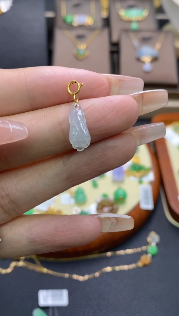 【闪购商品】翡翠颈饰18K金镶嵌净货18386