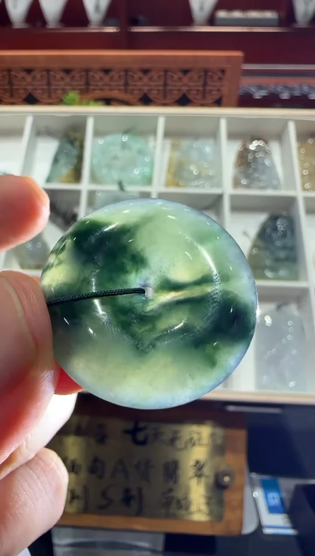 未镶嵌挂件翡翠A货翡翠多样性孤品