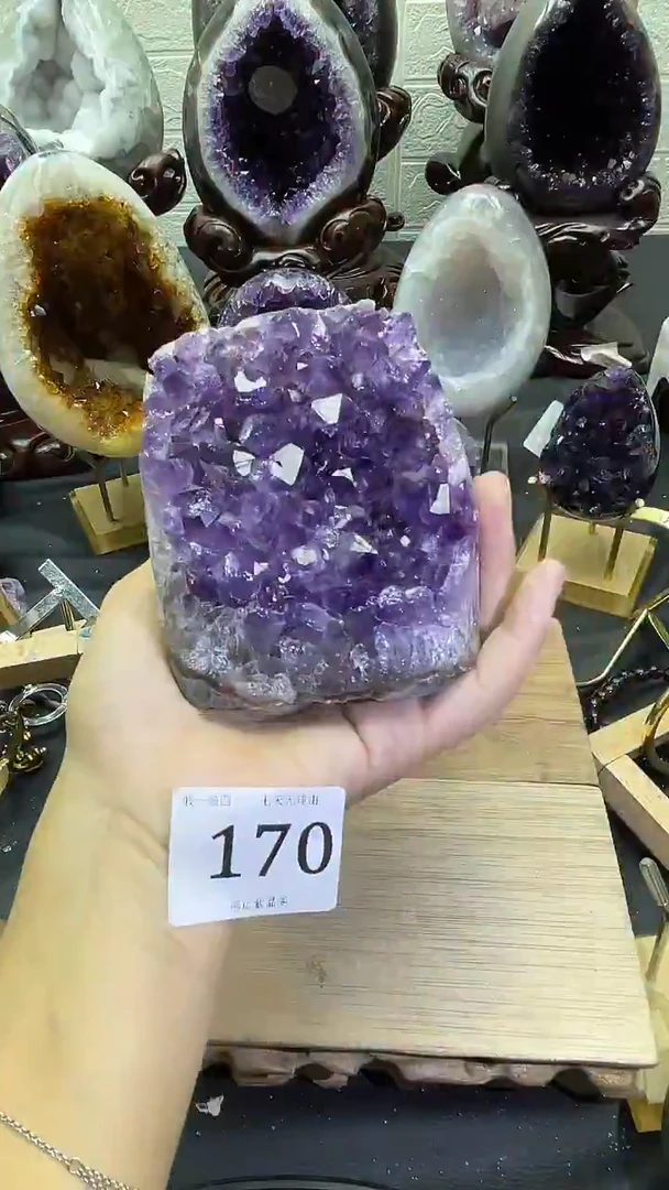 未镶嵌大型摆件（非配饰）紫晶170号摆件