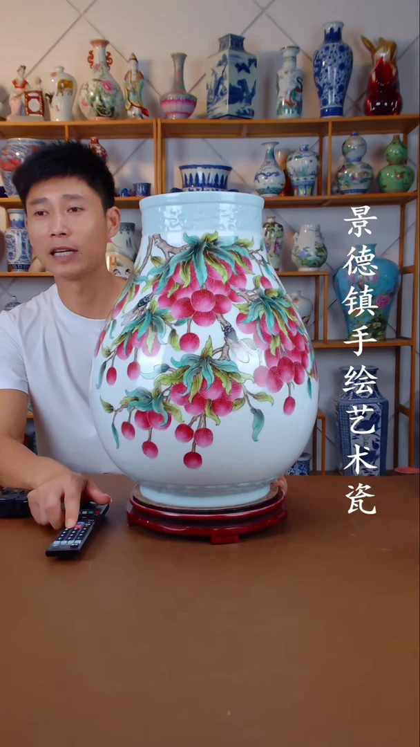 现代景德镇手工手绘陶瓷摆件73
