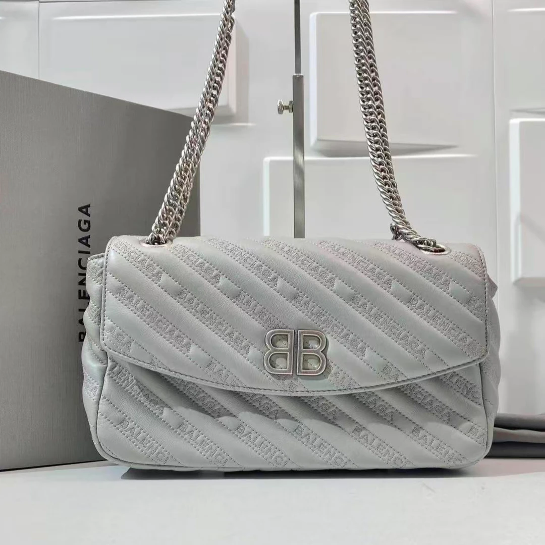 99新 Balenciaga/巴黎世家 口盖包双B扣/BGG900320012【白菜】98新