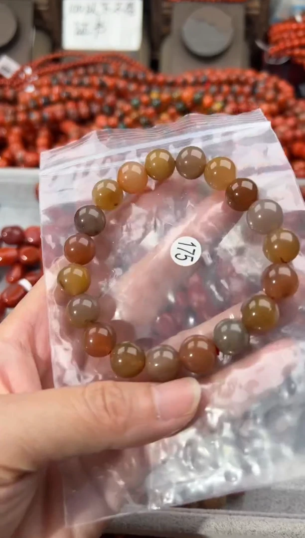 南红玛瑙手串未镶嵌11+