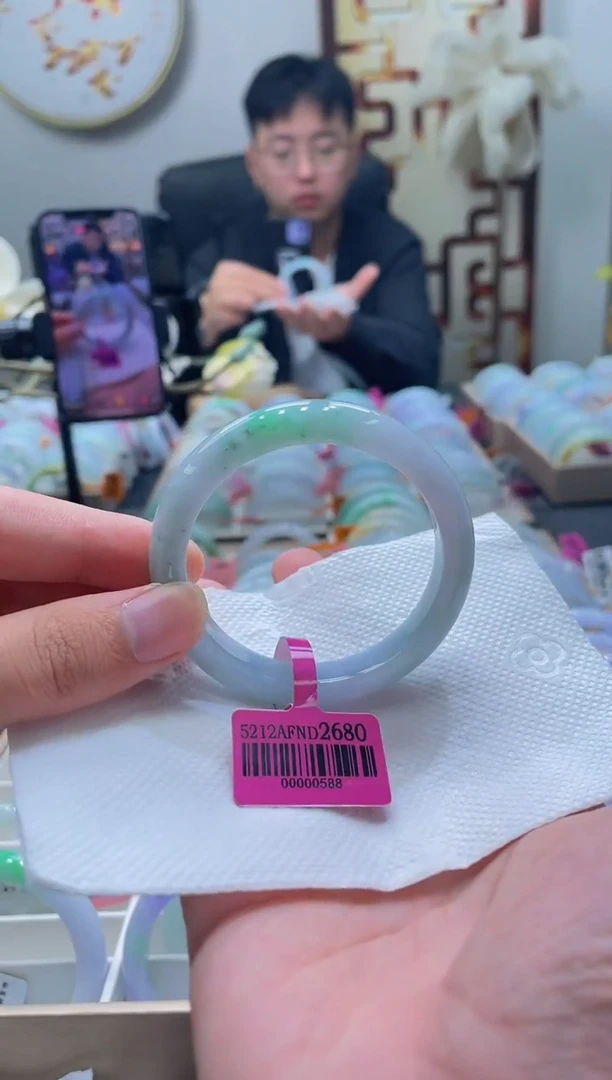 未镶嵌手镯翡翠219-52