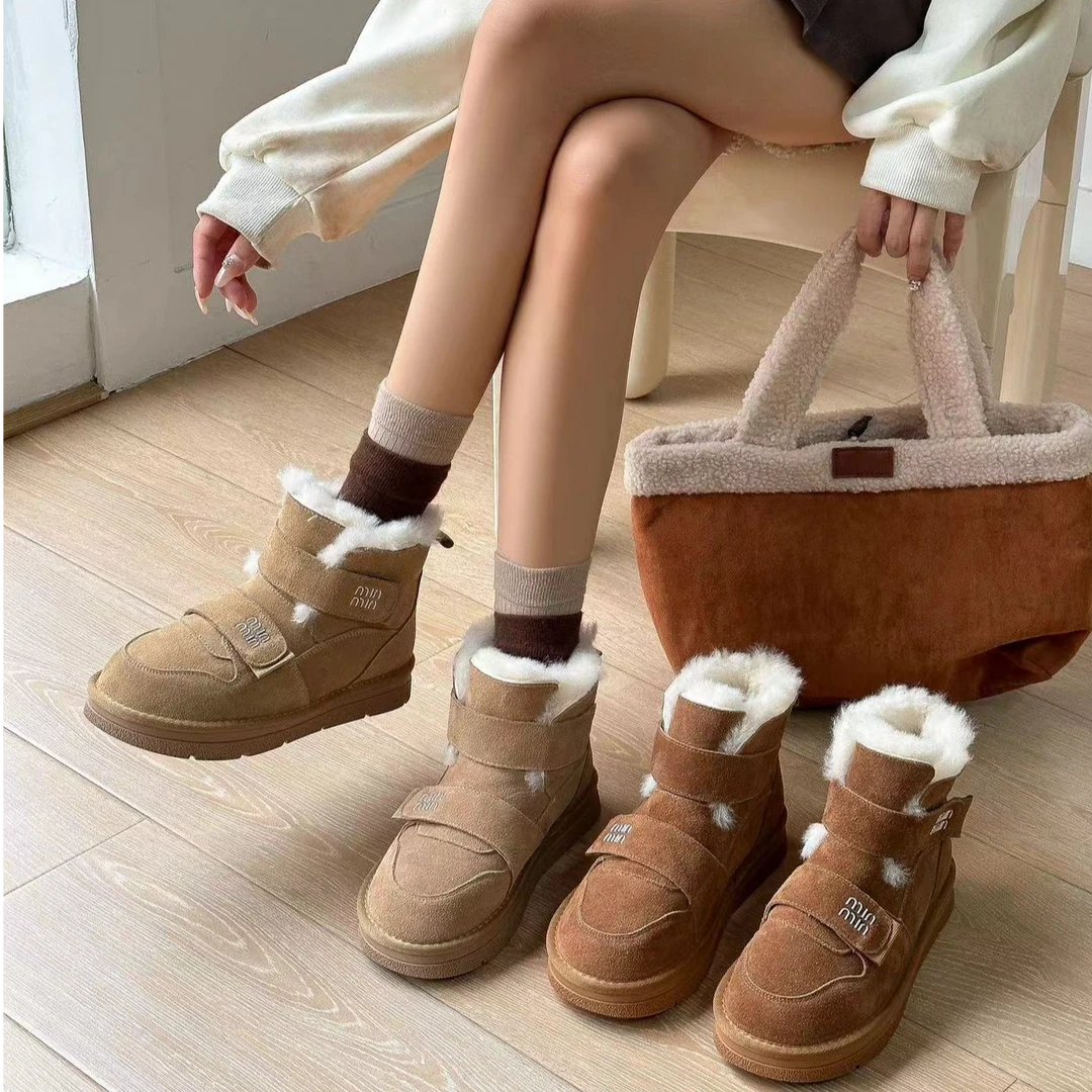 有意思思女鞋“抹茶咖啡”时尚百搭真皮加绒加厚冬季短筒平底学生