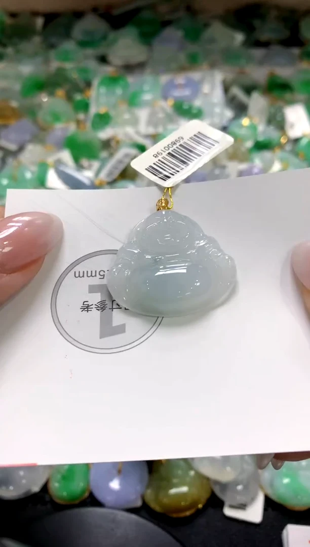 颈饰未镶嵌翡翠1