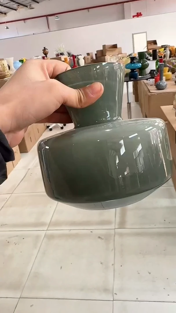 【闪购商品】玻璃灰绿色扁瓶