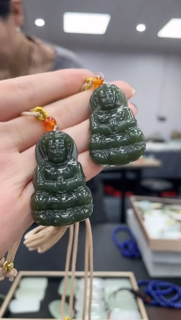 和田玉未镶嵌颈饰多样性拍一发一观音ww