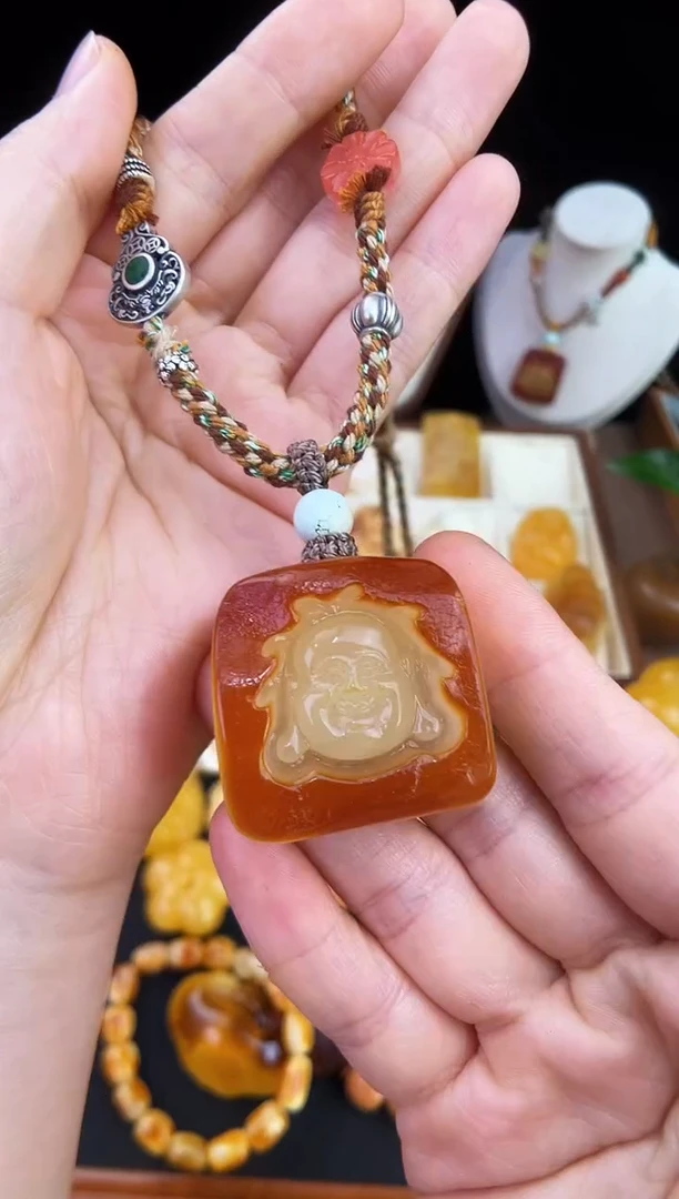 琥珀未镶嵌珠宝奇石柒月