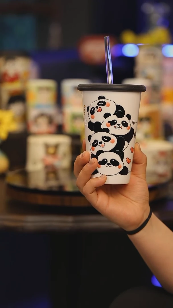 【闪购商品】摆件景德镇釉下彩绘设计师款式陶瓷