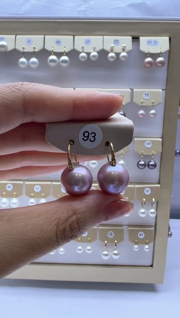 18K金镶嵌淡水珍珠耳饰93