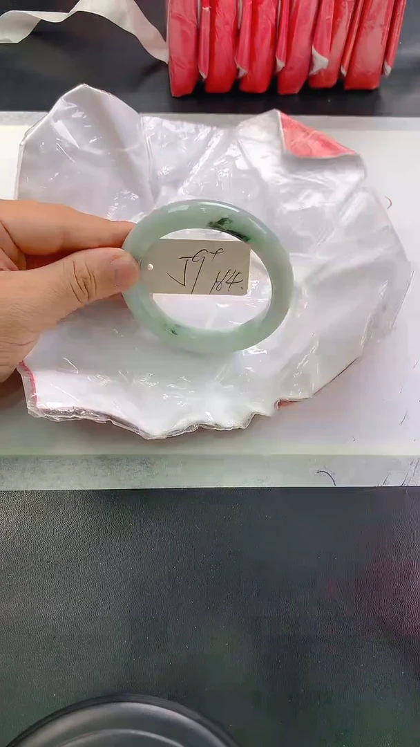 未镶嵌手镯翡翠164
