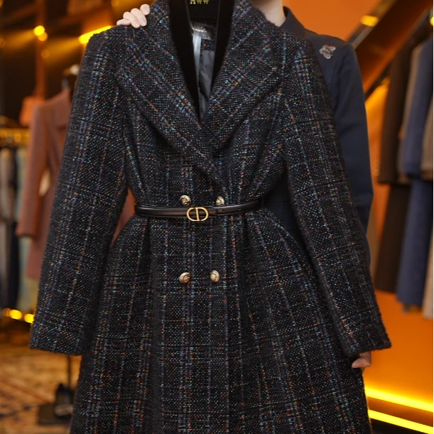 【赫尔温】90白鹅绒(袖子已加绒)新夜黑时尚鹅绒服DHZFF53208