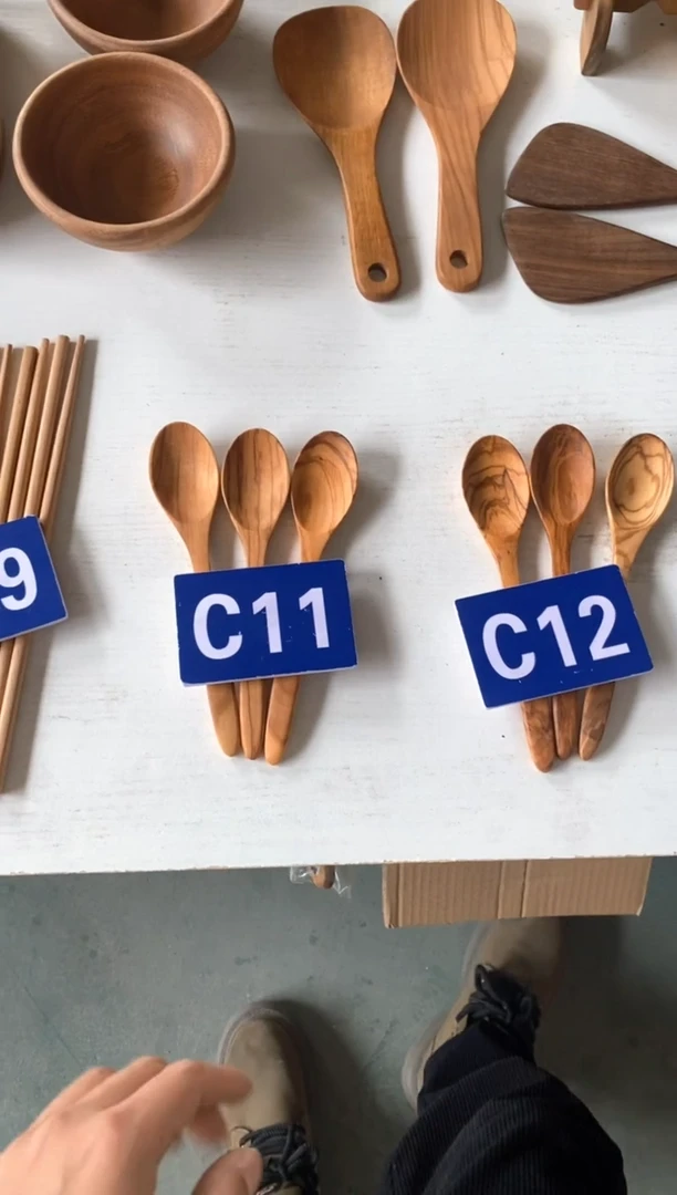 【闪购商品】木2025/2/13 C12