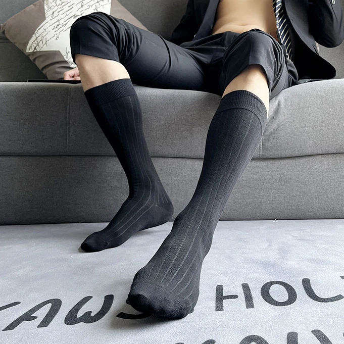 男士商务黑色条纹中筒棉袜