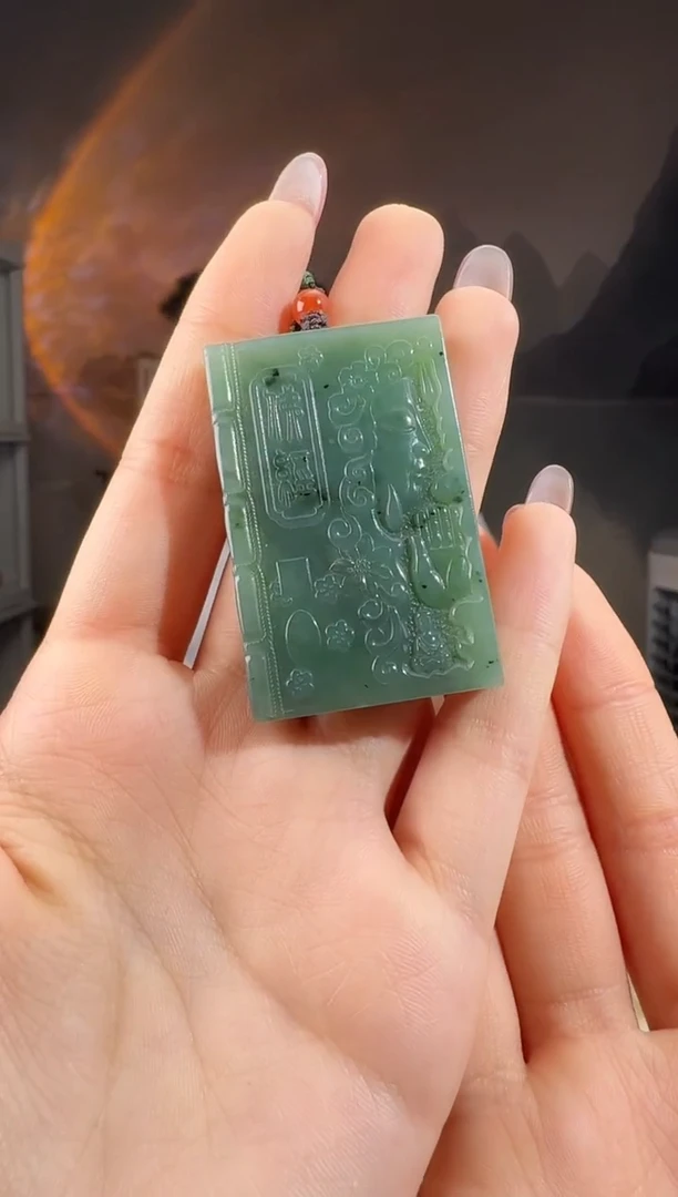 颈饰未镶嵌和田玉花牌60/10.6