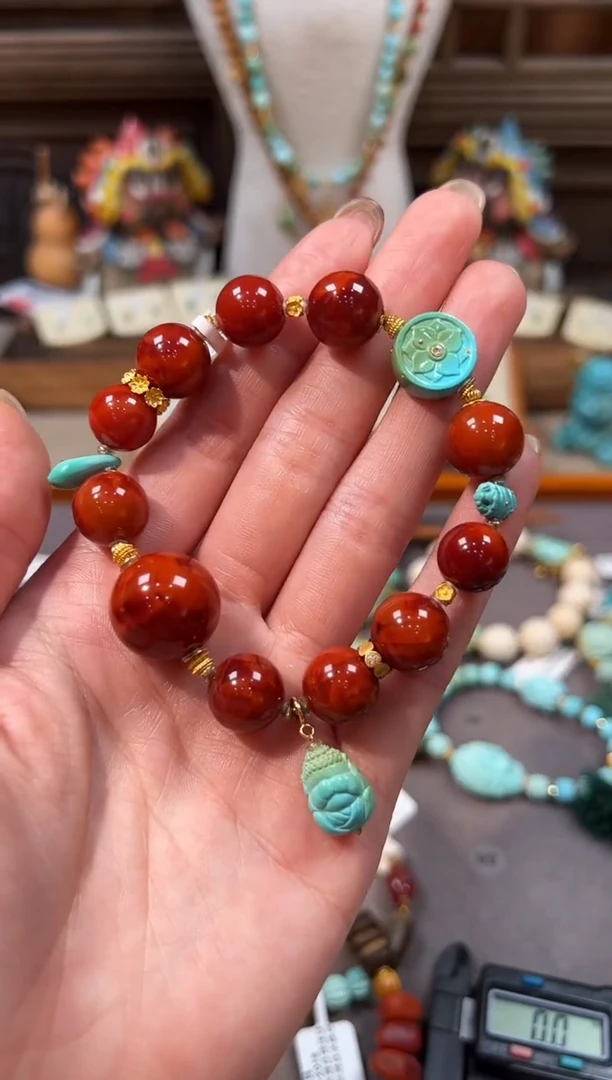 18K金镶嵌手链南红玛瑙南红手链