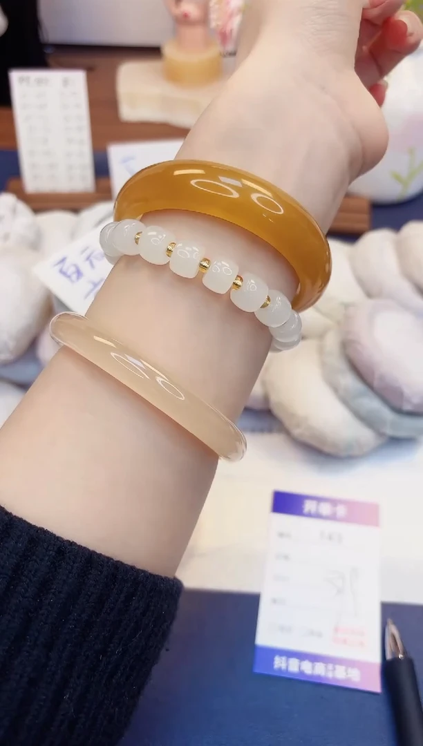 【闪购商品】石英质玉手镯未镶嵌143-财气镯-圈口57