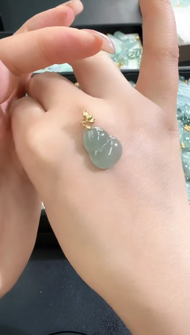 【闪购商品】翡翠颈饰18K金镶嵌 250211200