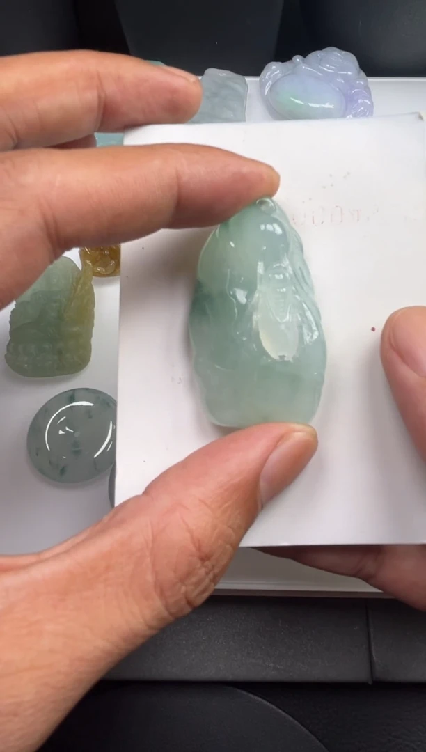 定制翡翠未镶嵌一鸣惊人