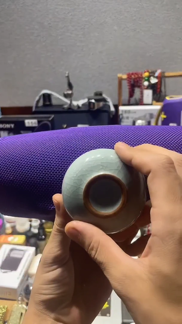 瓷片闪购商品 如图所示