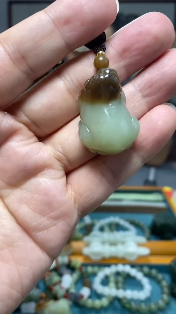 颈饰未镶嵌和田玉20