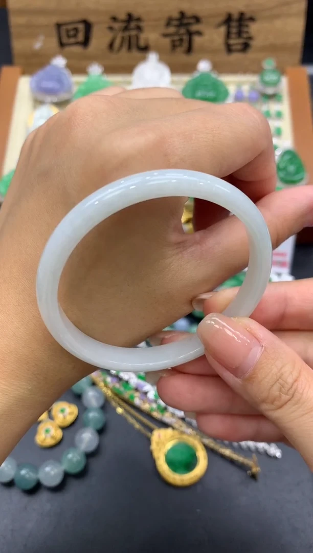 【闪购商品】翡翠手镯未镶嵌38-中国好珍宝