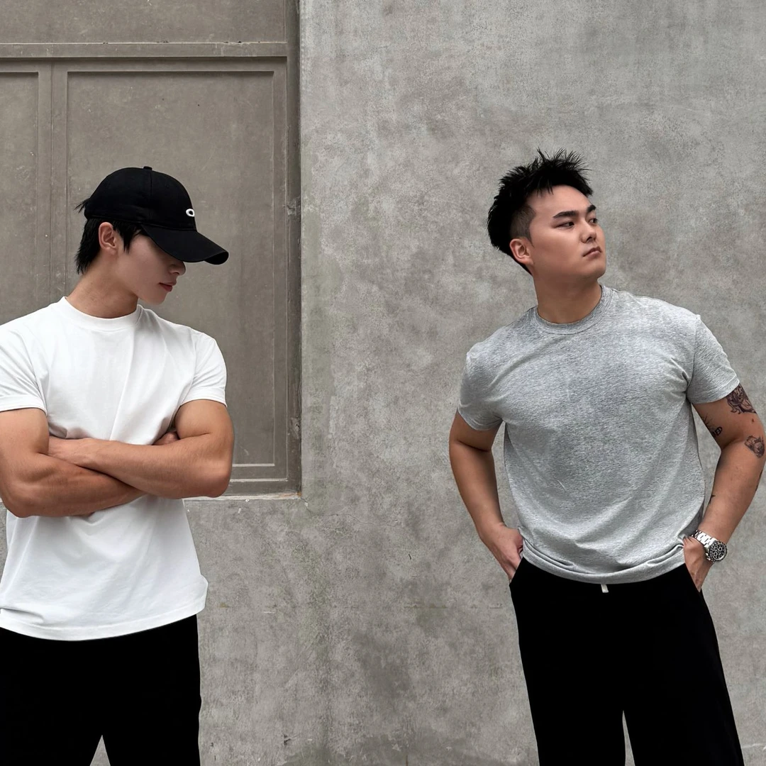 【无畏工坊】美式纯色T恤纳维亚正肩冰皮索罗娜速干弹力圆领短袖T