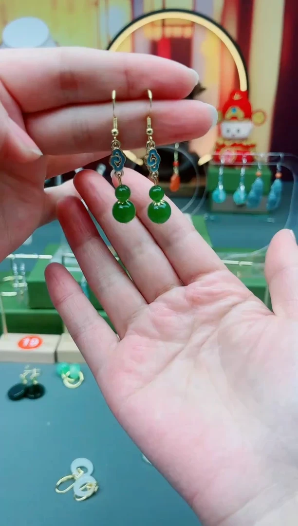 未镶嵌耳饰玛瑙/玉髓1130000