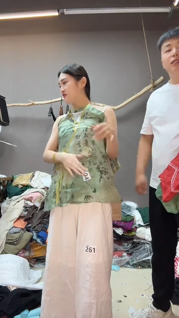 小睿麻衣服饰504