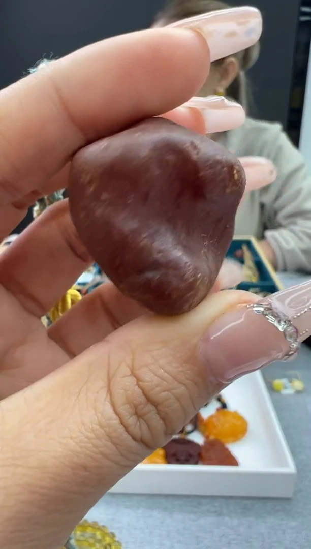 【闪购商品】琥珀颈饰未镶嵌902秒拍号