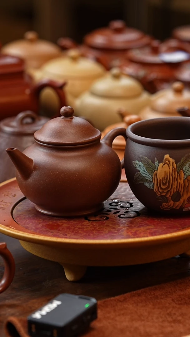 茶壶朱泥龙***熊1111