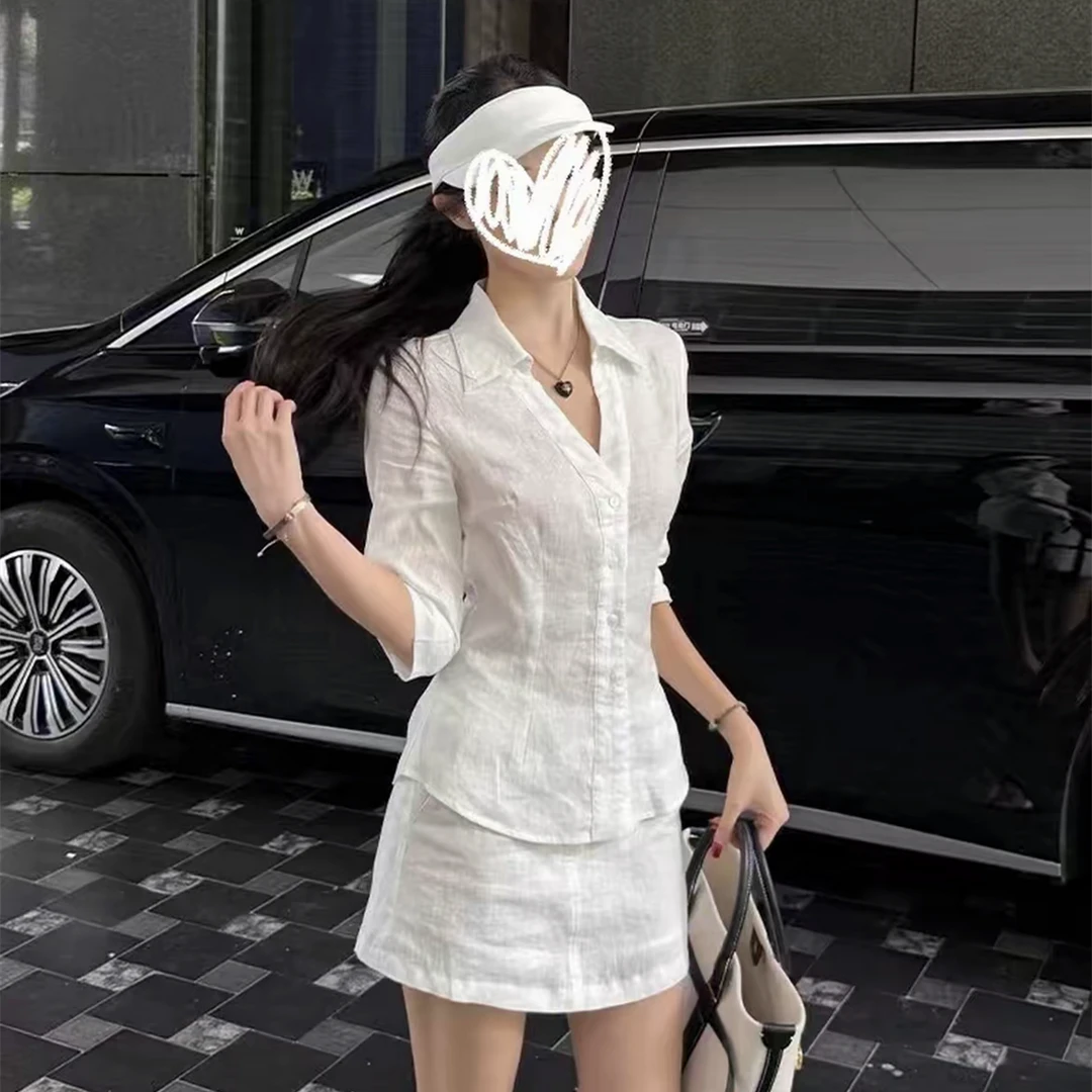 智性氧气感 气质修身收腰翻领中袖衬衫搭A字半身短裙时尚显瘦套装