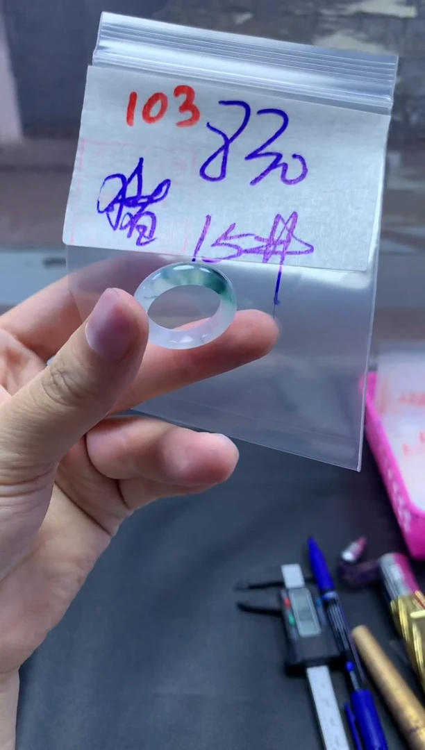 未镶嵌定制翡翠猪***?戒圈15#830毛货需精细抛光