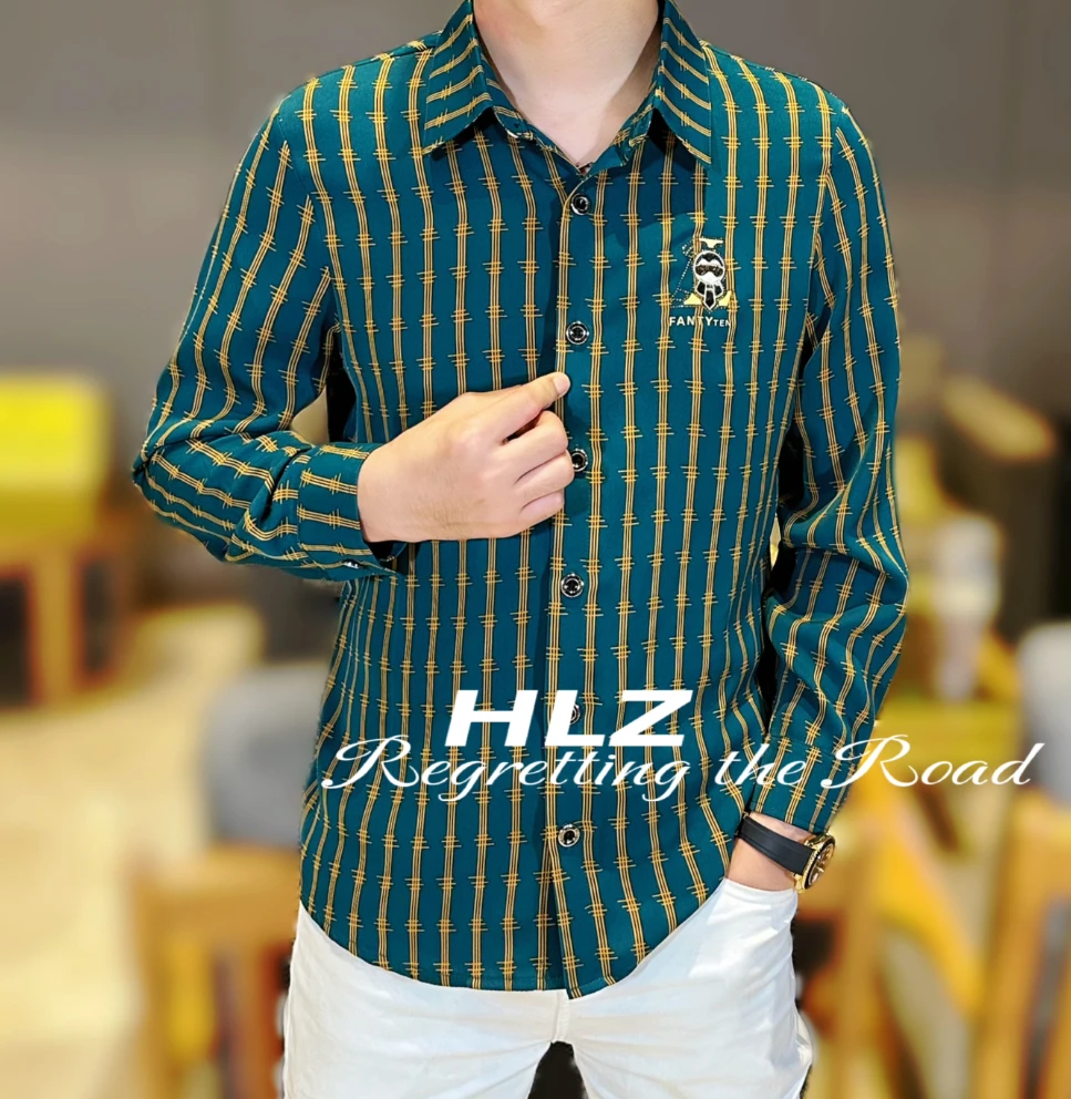 2025秋季新款男士休闲时尚小佛爷竖条纹图案纽扣翻领长袖衬衫