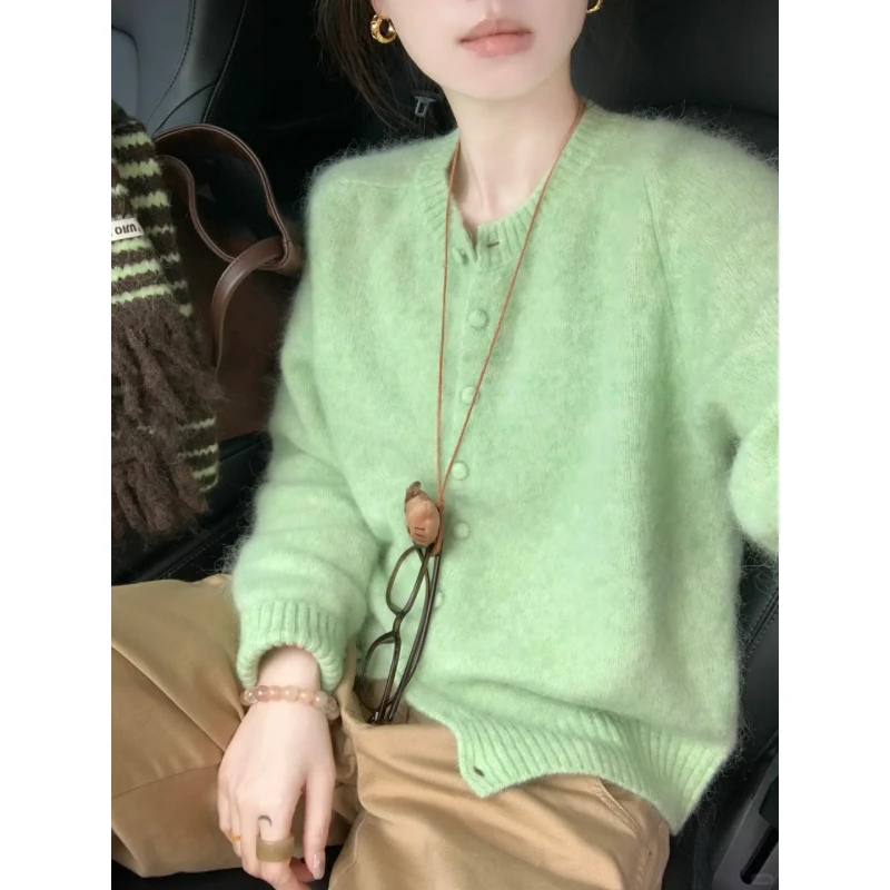 温柔慵懒风绿色圆领毛衣女软糯开衫高级感针织衫上衣裤子套装