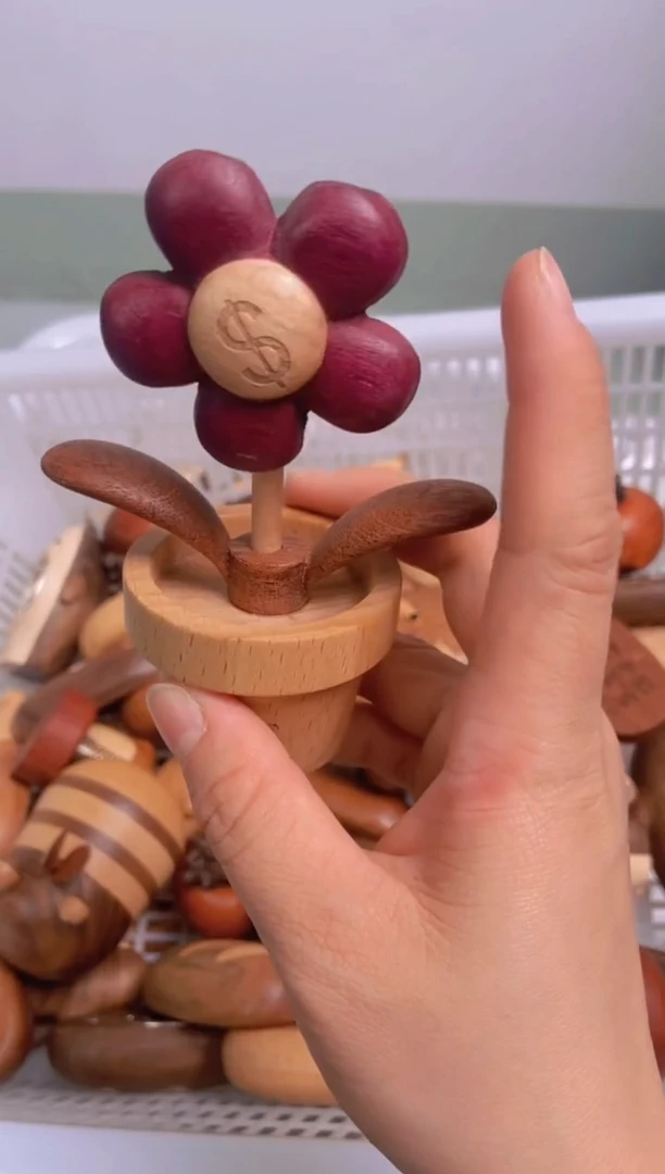 有钱花+兔子按摩