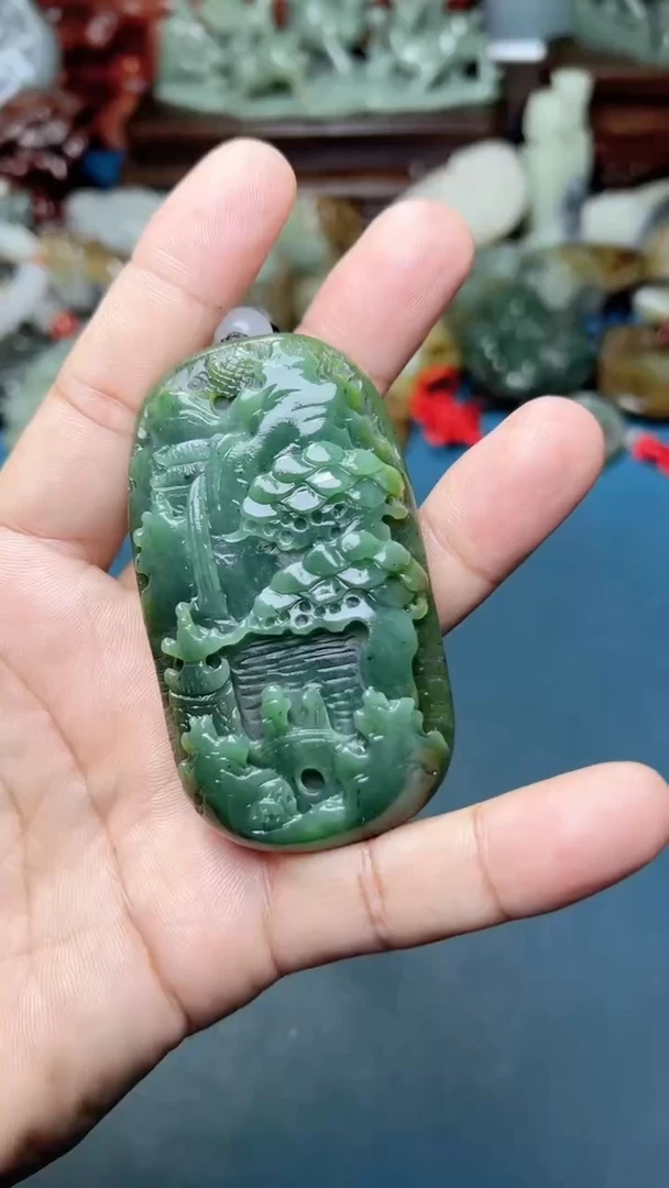 未镶嵌和田玉把件-