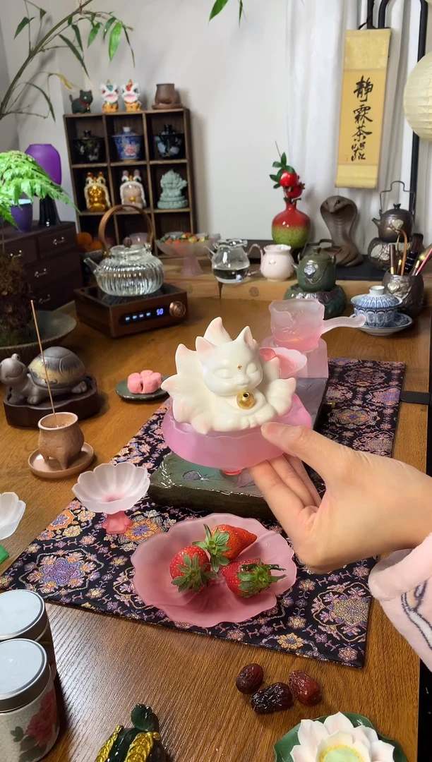 【闪购商品】粉色九尾狐香插摆件