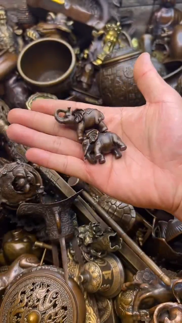 精美铜器，点击下单